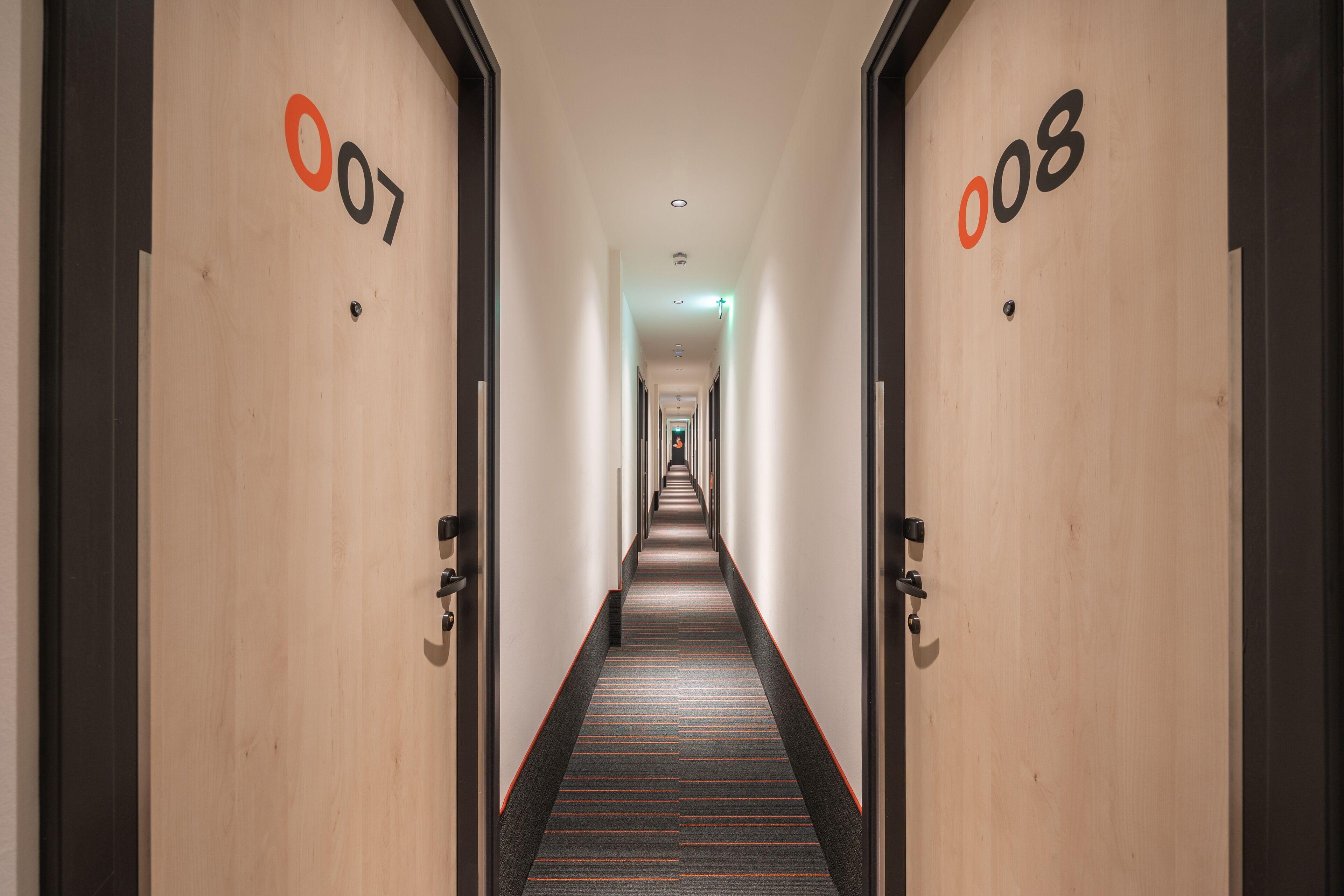 Fox Scheveningen Hotel 2*