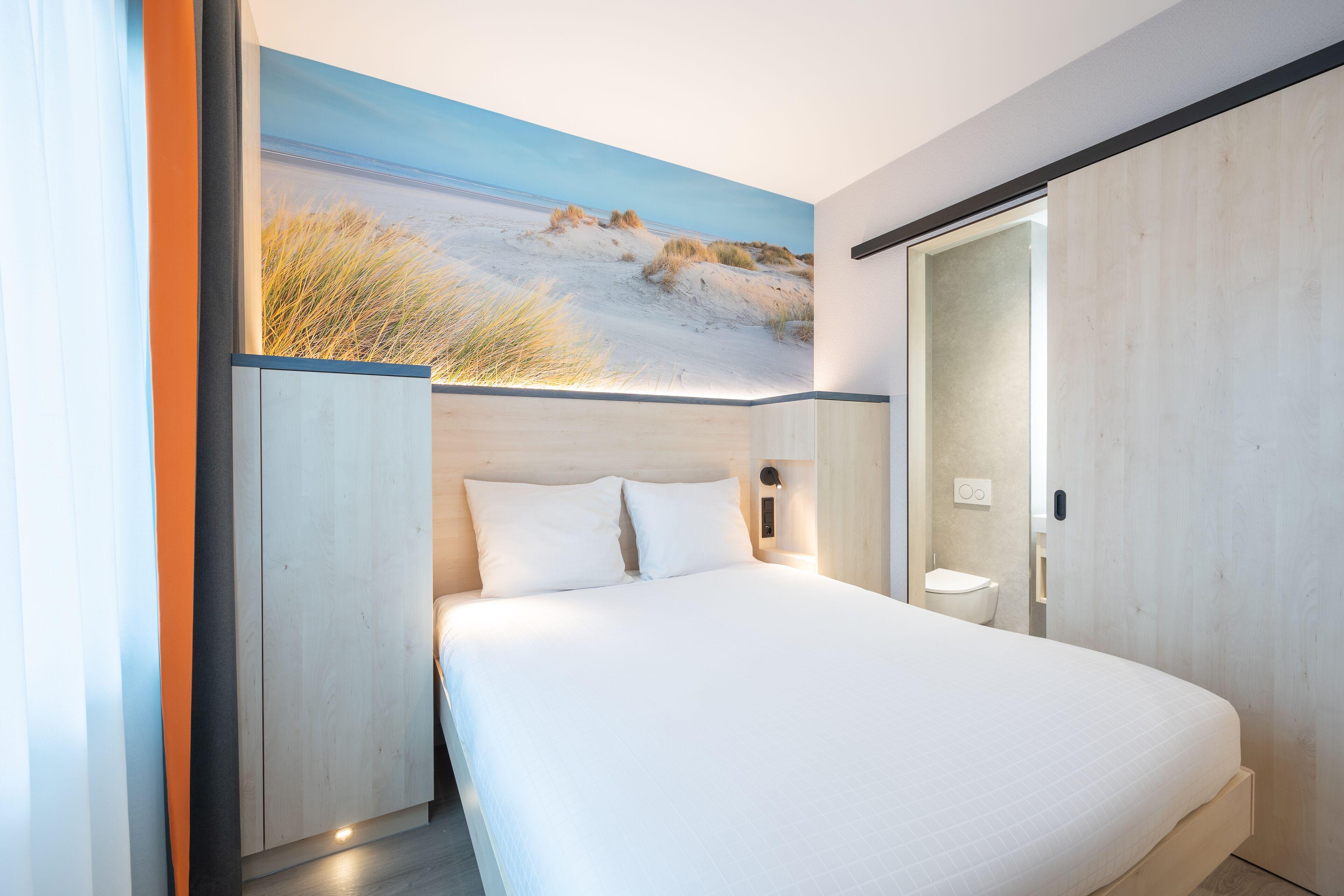 Fox Scheveningen Hotel 2*